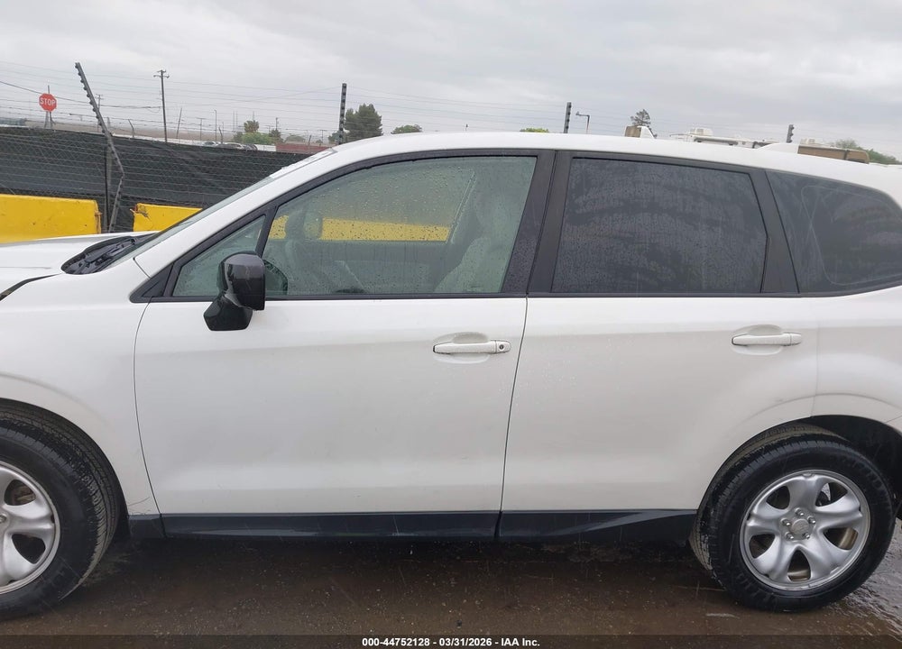 2018 SUBARU FORESTER 2.5I VIN: JF2SJAAC6JH565720