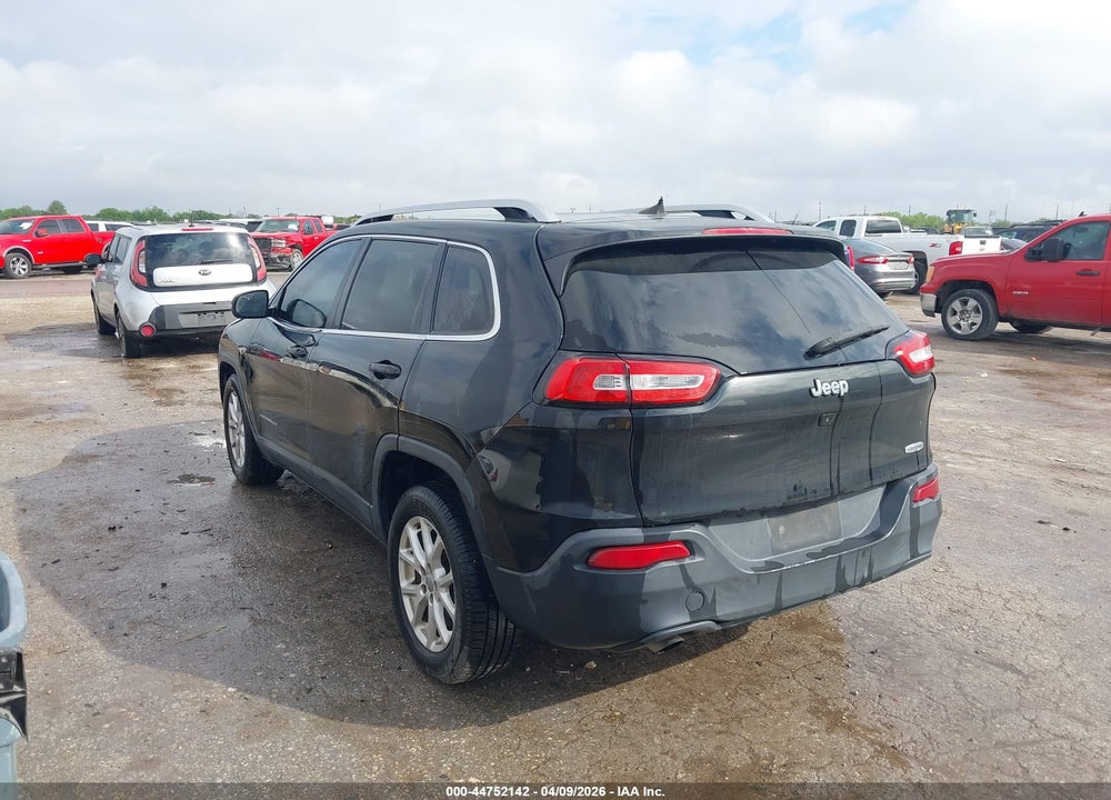 2016 JEEP CHEROKEE LATITUDE VIN: 1C4PJLCB5GW282184