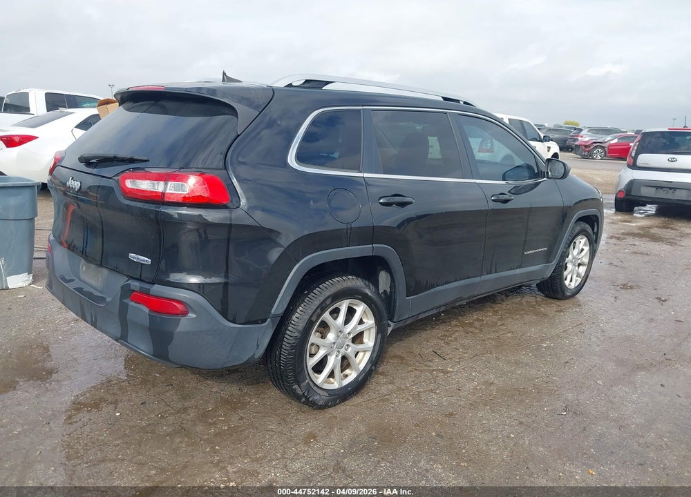 2016 JEEP CHEROKEE LATITUDE VIN: 1C4PJLCB5GW282184