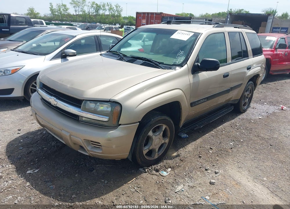 2004 CHEVROLET TRAILBLAZER LS VIN: 1GNDT13S642226766