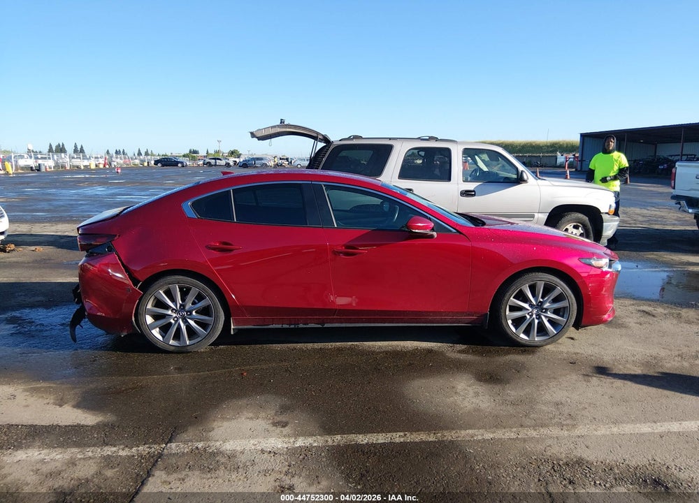 2019 MAZDA 3 PREFERRED PACKAGE VIN: 3MZBPADL3KM109340