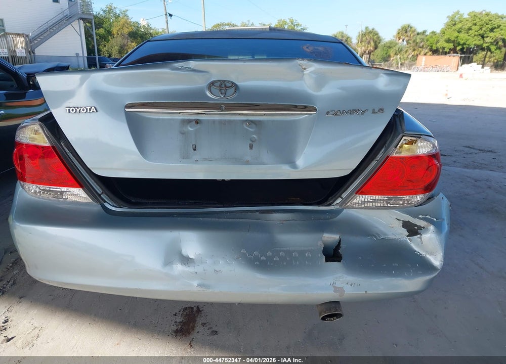 2005 TOYOTA CAMRY LE VIN: 4T1BE30K25U592672