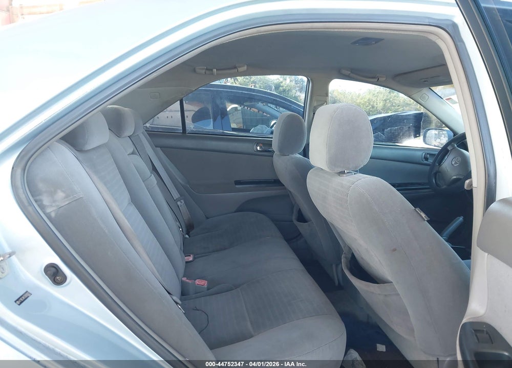 2005 TOYOTA CAMRY LE VIN: 4T1BE30K25U592672