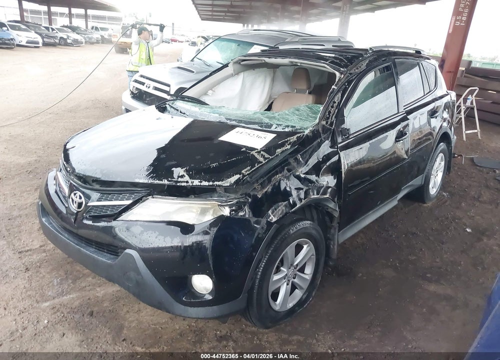 2013 TOYOTA RAV4 XLE VIN: 2T3WFREV2DW063491