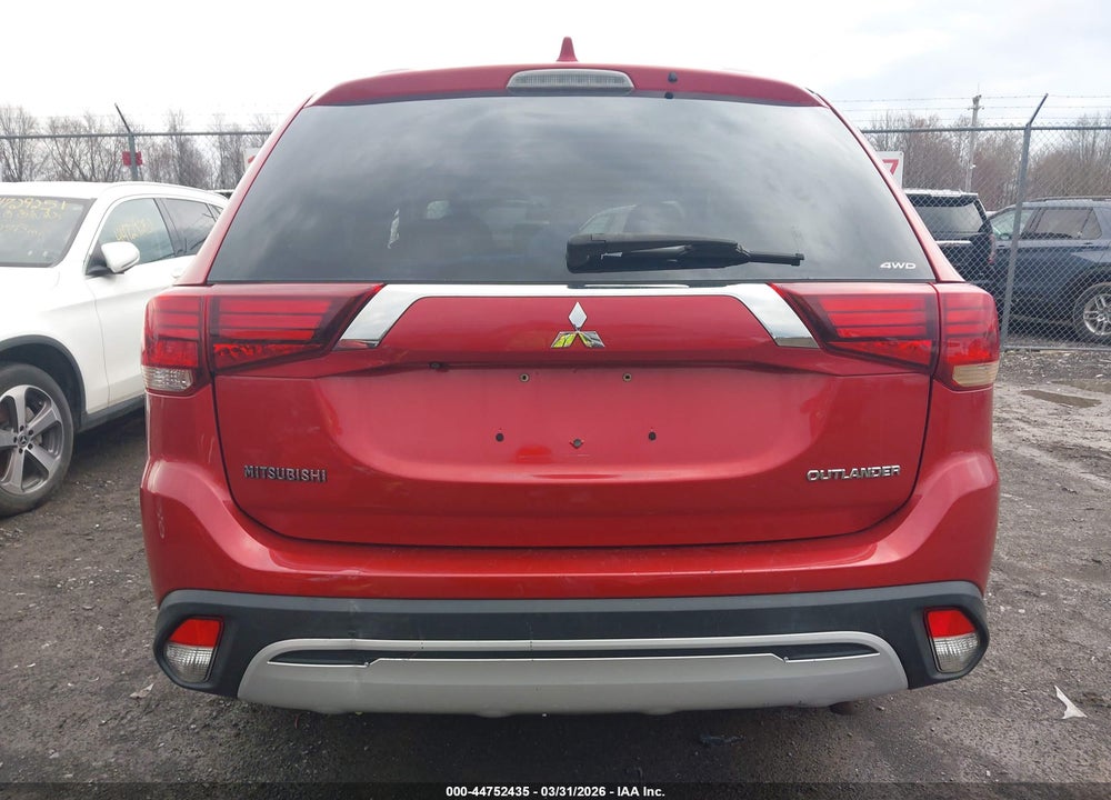 2019 MITSUBISHI OUTLANDER ES VIN: JA4AZ3A33KZ018408
