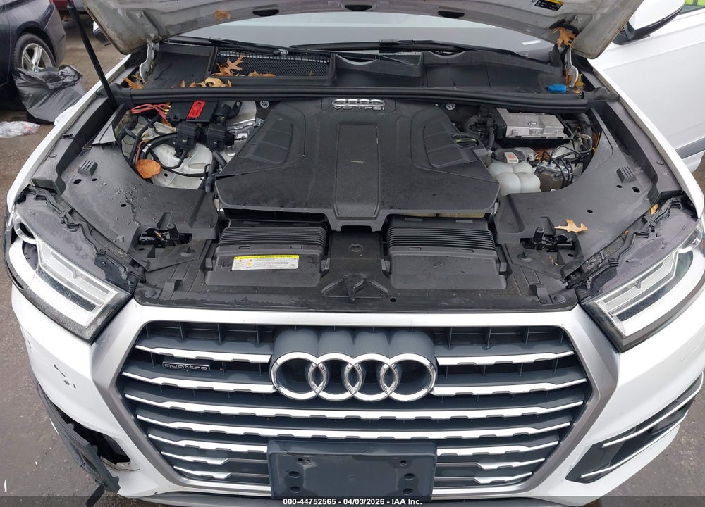 2018 AUDI Q7 3.0T PREMIUM VIN: WA1LAAF75JD005185