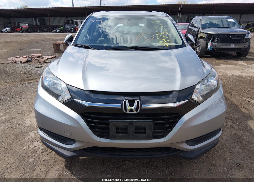 2018 HONDA HR-V LX VIN: 3CZRU6H3XJG723732