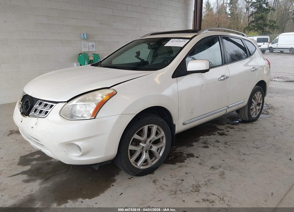 2013 NISSAN ROGUE SV W/SL PKG VIN: JN8AS5MT1DW004789