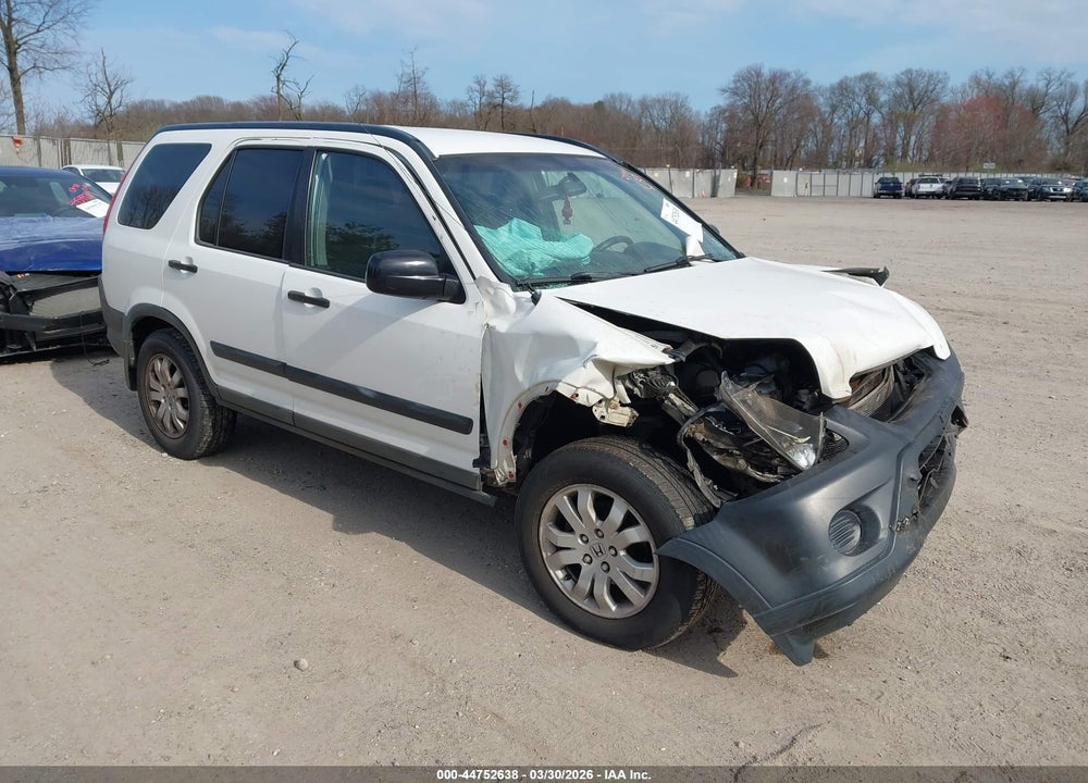 2004 HONDA CR-V LX VIN: SHSRD78404U254223