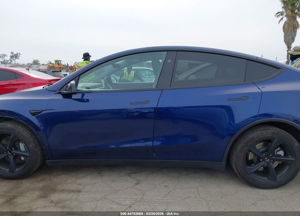2026 TESLA MODEL Y VIN: 7SAYGDED7TF405945