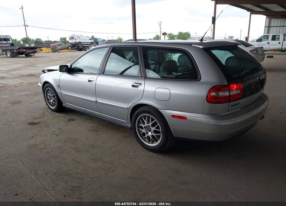 2004 VOLVO V40 A/LSE VIN: YV1VW27594F061796