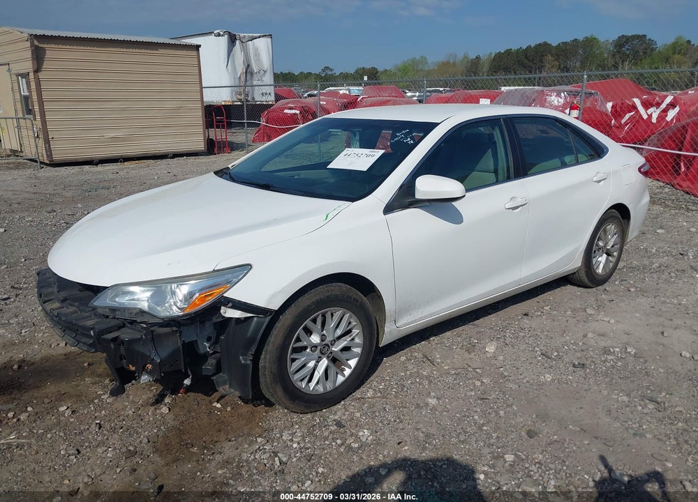 2017 TOYOTA CAMRY LE VIN: 4T1BF1FK0HU395125