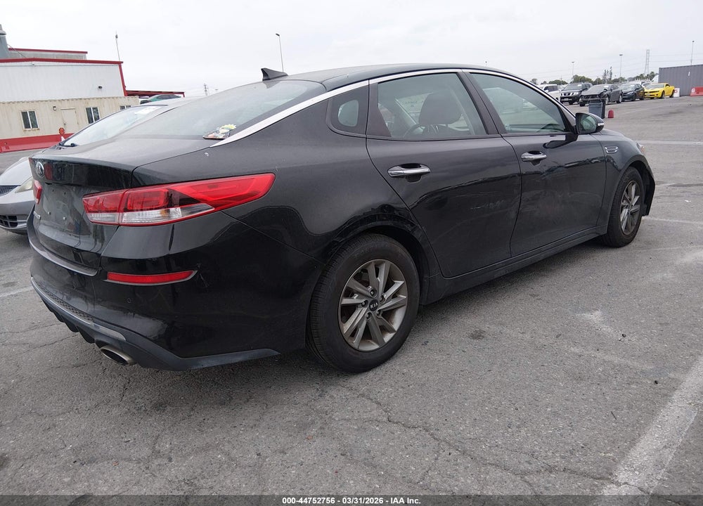 2019 KIA OPTIMA LX VIN: 5XXGT4L30KG324876