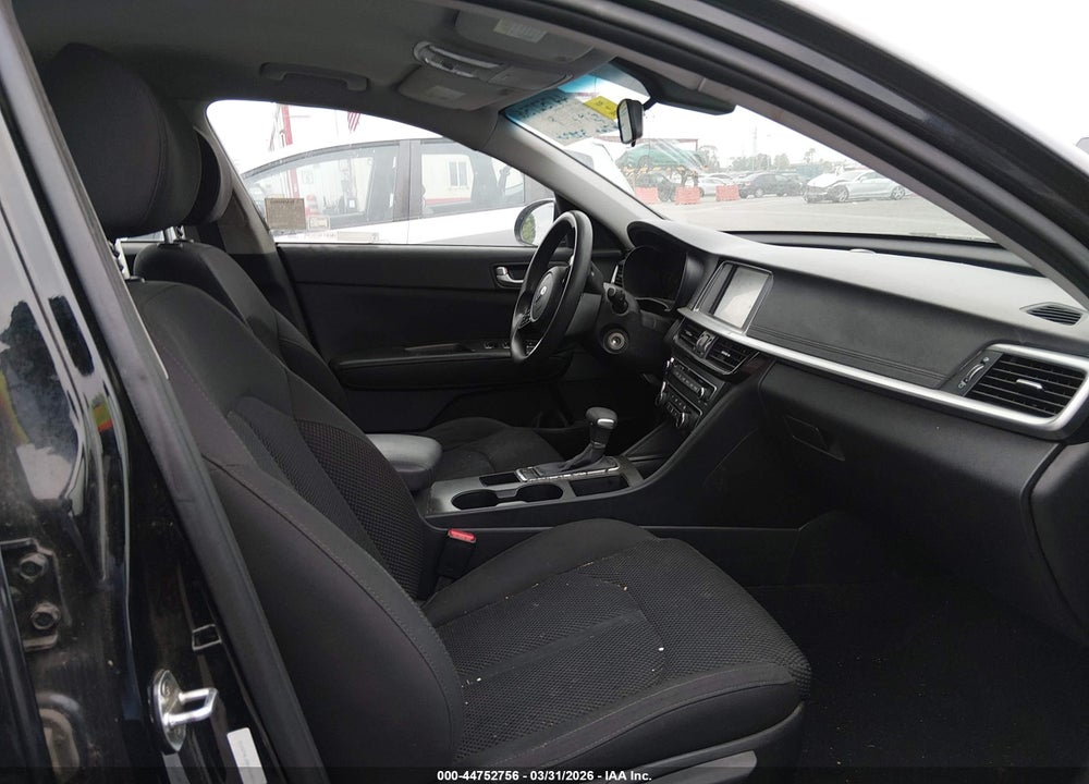 2019 KIA OPTIMA LX VIN: 5XXGT4L30KG324876