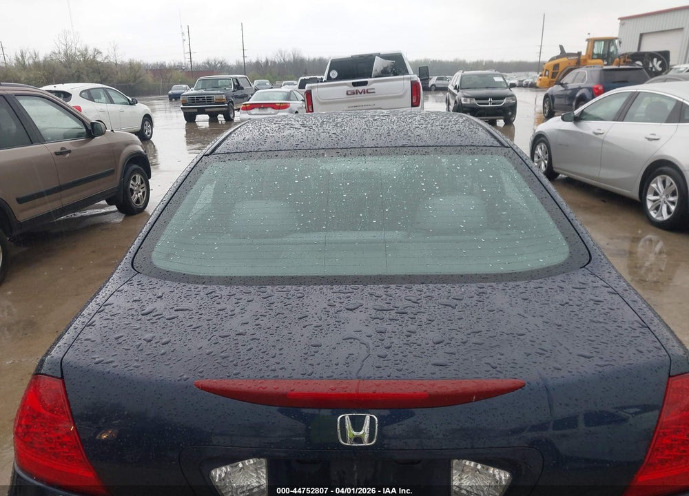 2007 HONDA ACCORD 2.4 LX VIN: 1HGCM56447A029029
