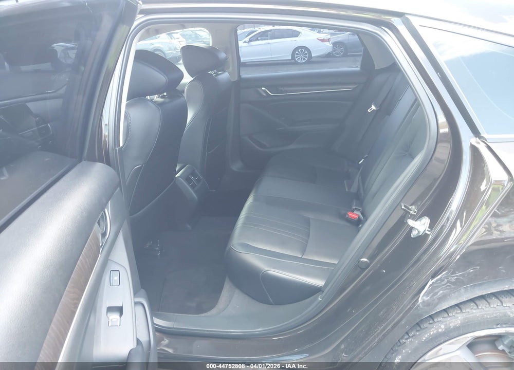 2018 HONDA ACCORD TOURING VIN: 1HGCV1F93JA038927