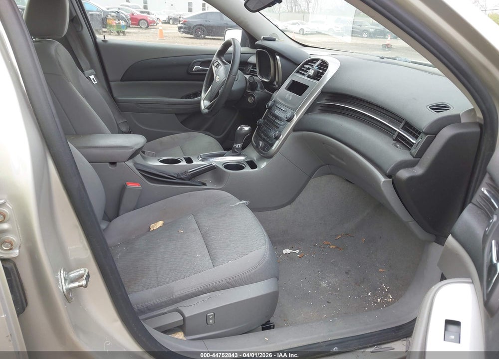 2015 CHEVROLET MALIBU LS VIN: 1G11B5SL0FF201303