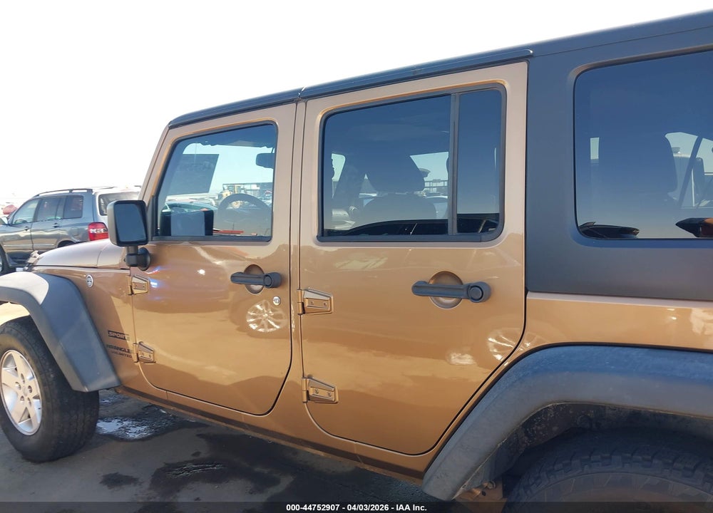 2015 JEEP WRANGLER UNLIMITED SPORT VIN: 1C4BJWDG1FL631797