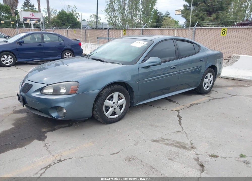 2007 PONTIAC GRAND PRIX VIN: 2G2WP552471129827