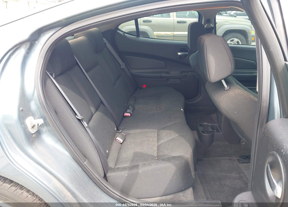 2007 PONTIAC GRAND PRIX VIN: 2G2WP552471129827