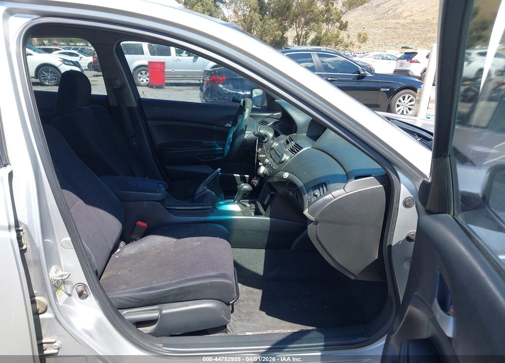 2012 HONDA ACCORD 2.4 LX VIN: 1HGCP2F37CA197688