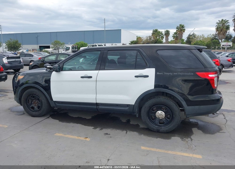 2015 FORD UTILITY POLICE INTERCEPTOR VIN: 1FM5K8AT6FGA28856