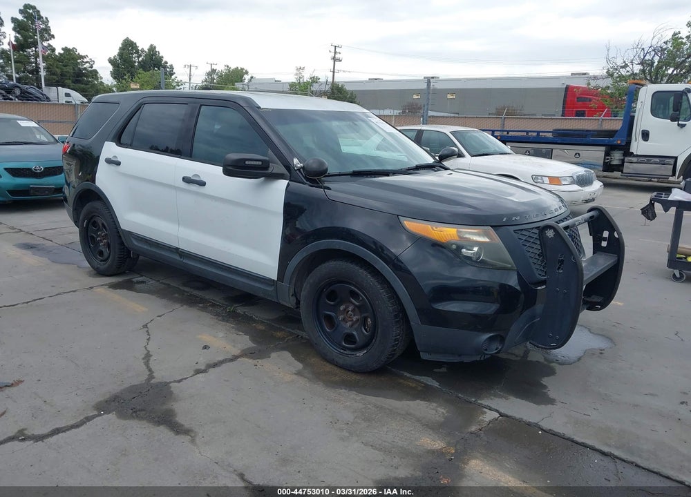 2015 FORD UTILITY POLICE INTERCEPTOR VIN: 1FM5K8AT6FGA28856