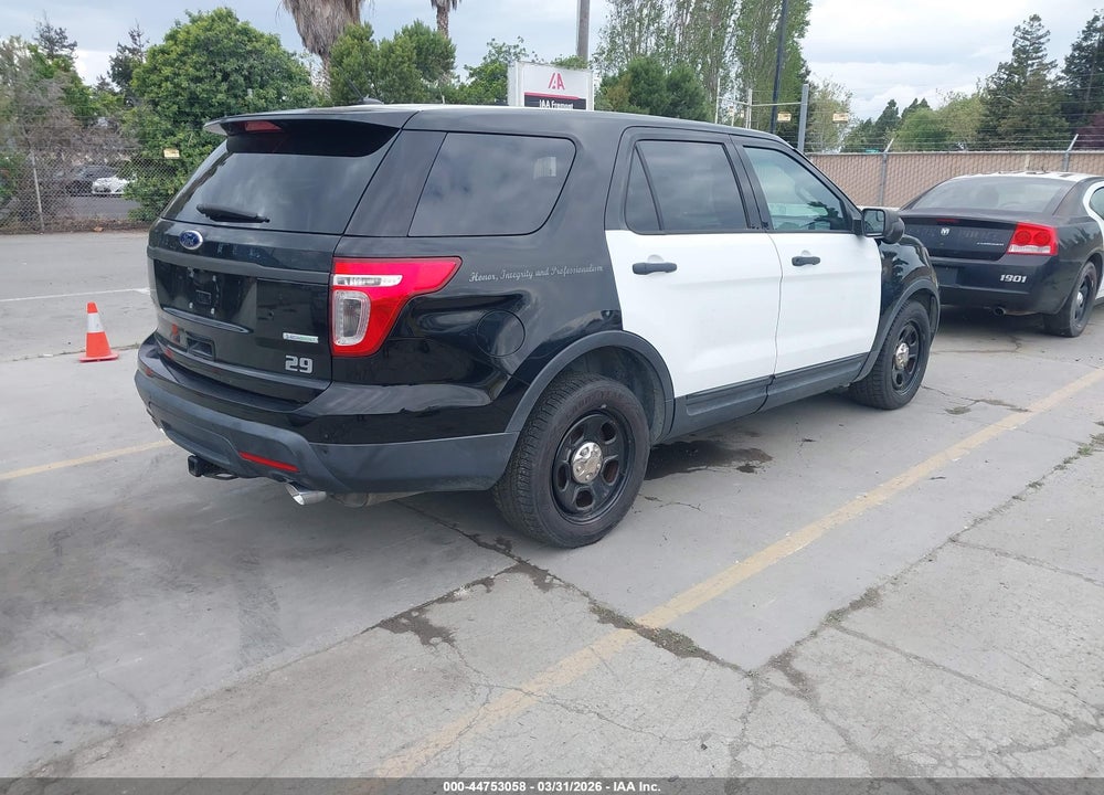 2015 FORD UTILITY POLICE INTERCEPTOR VIN: 1FM5K8AT4FGA28855