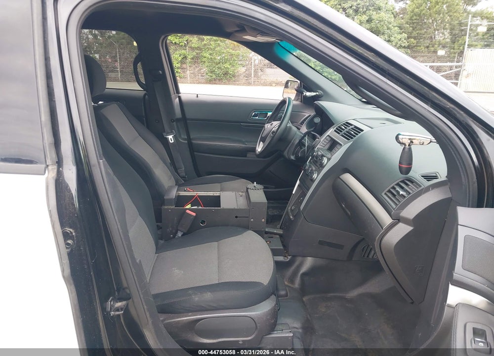 2015 FORD UTILITY POLICE INTERCEPTOR VIN: 1FM5K8AT4FGA28855