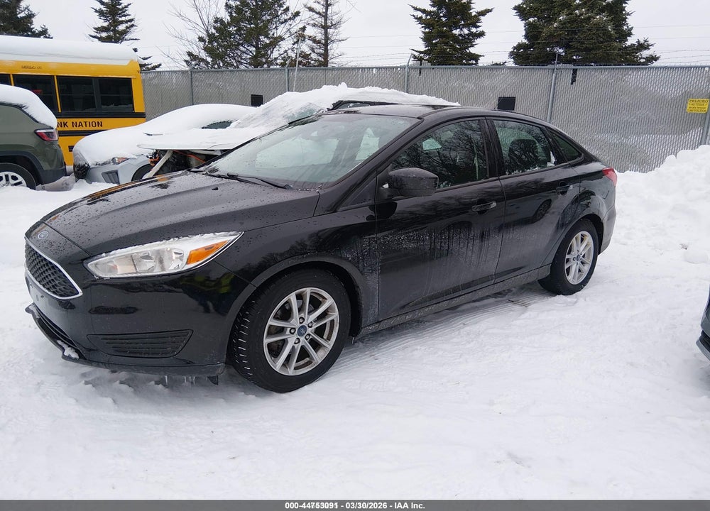 2018 FORD FOCUS SE VIN: 1FADP3F25JL327393