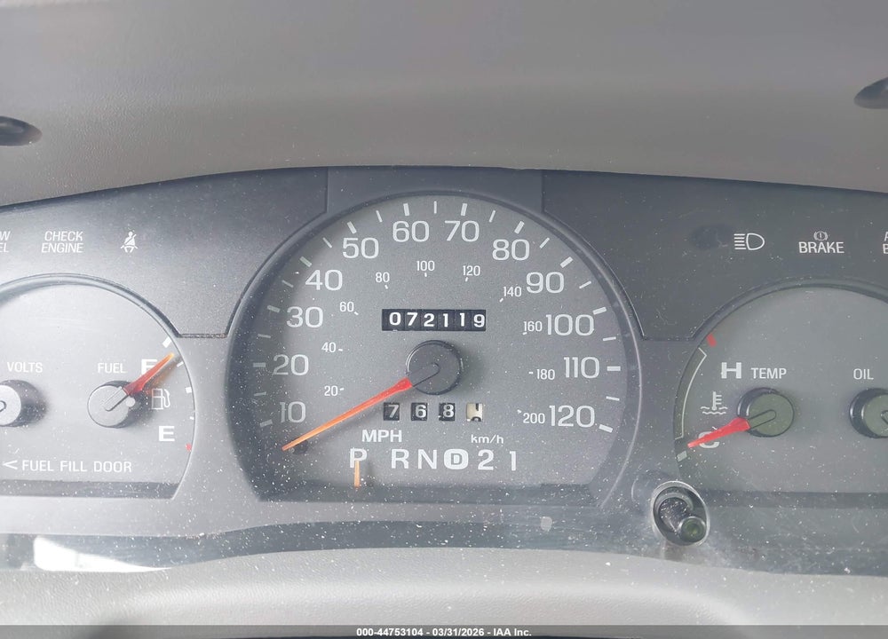 2000 MERCURY GRAND MARQUIS GS VIN: 2MEFM74W9YX611629