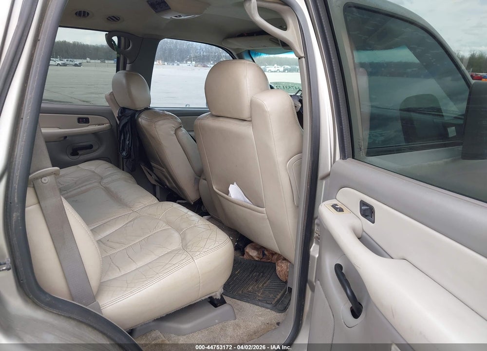 2000 CHEVROLET TAHOE ALL NEW LS VIN: 1GNEK13T2YJ152791