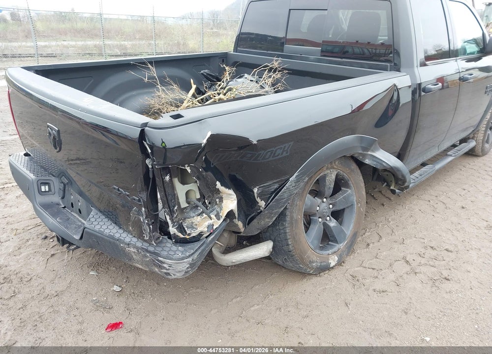 2020 RAM 1500 CLASSIC WARLOCK  4X4 6'4 BOX VIN: 1C6RR7GG3LS146742