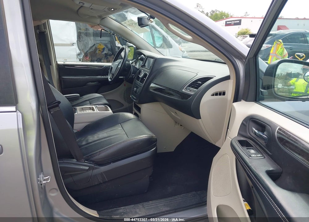 2015 CHRYSLER TOWN & COUNTRY TOURING VIN: 2C4RC1BG0FR636639
