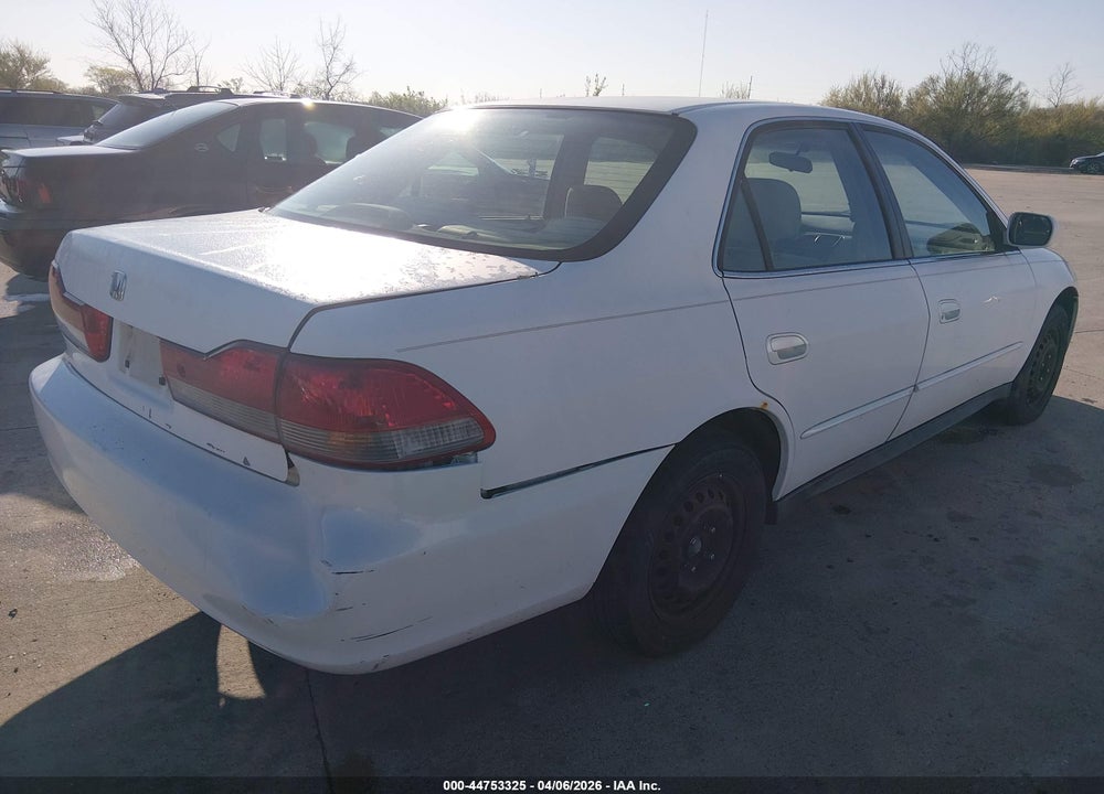 2002 HONDA ACCORD 2.3 LX VIN: 1HGCG56482A138030