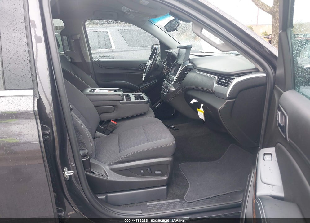 2018 CHEVROLET SUBURBAN LS VIN: 1GNSKGEC9JR278334