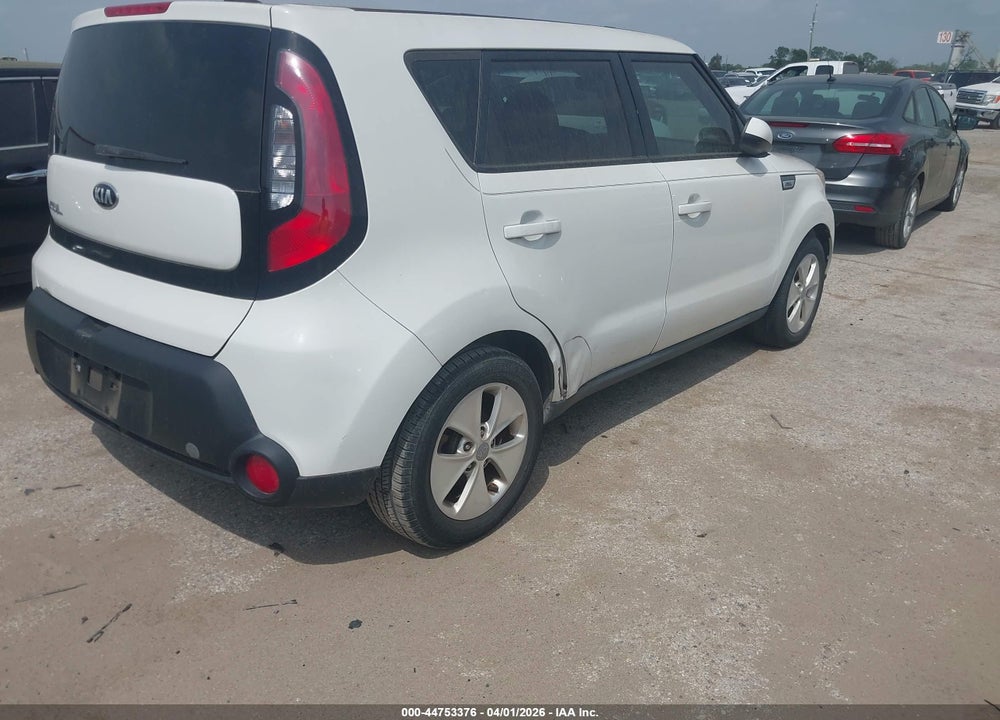 2015 KIA SOUL VIN: KNDJN2A25F7779381