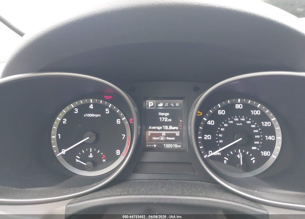 2017 HYUNDAI SANTA FE SE VIN: KM8SM4HF2HU180899