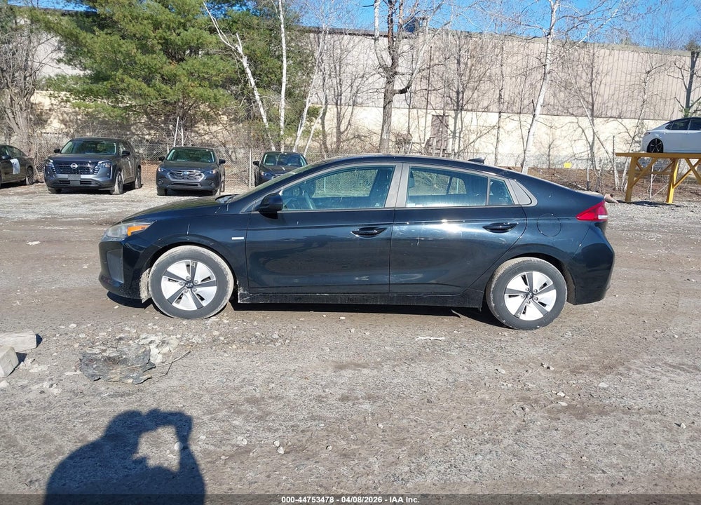 2018 HYUNDAI IONIQ HYBRID BLUE VIN: KMHC65LC7JU075363