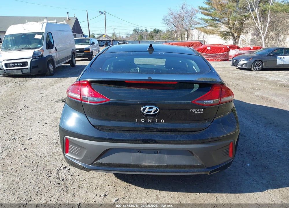 2018 HYUNDAI IONIQ HYBRID BLUE VIN: KMHC65LC7JU075363