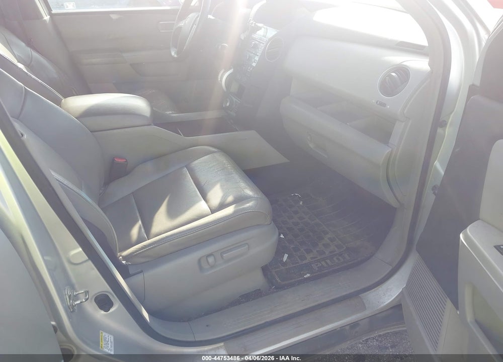 2009 HONDA PILOT TOURING VIN: 5FNYF38909B002738