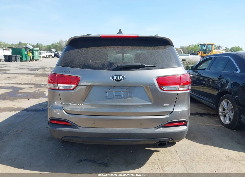 2017 KIA SORENTO 2.4L LX VIN: 5XYPGDA34HG270834