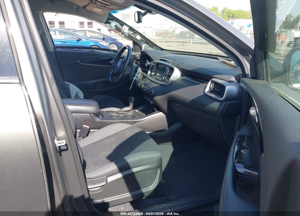 2017 KIA SORENTO 2.4L LX VIN: 5XYPGDA34HG270834