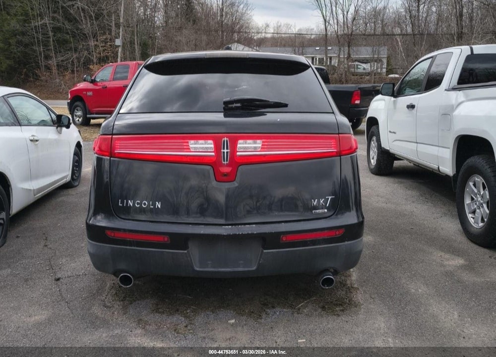 2011 LINCOLN MKT ECOBOOST VIN: 2LMHJ5AT6BBJ52498