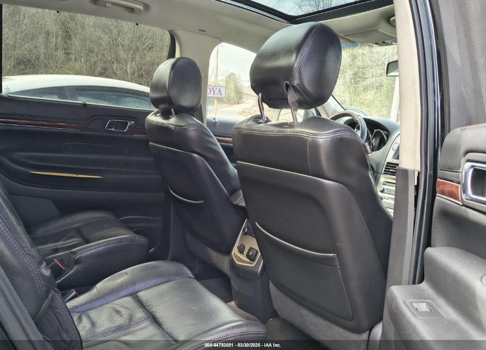 2011 LINCOLN MKT ECOBOOST VIN: 2LMHJ5AT6BBJ52498