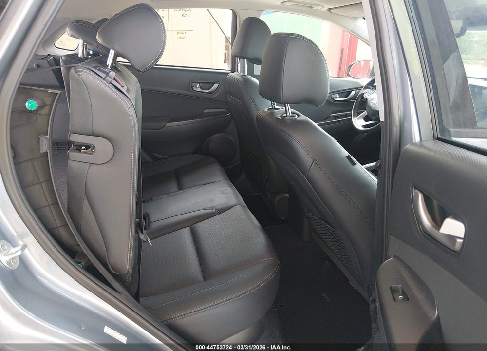 2018 HYUNDAI KONA ULTIMATE VIN: KM8K53A53JU094807