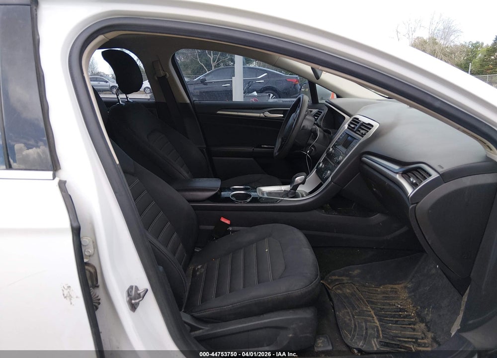 2013 FORD FUSION SE VIN: 3FA6P0H70DR328019