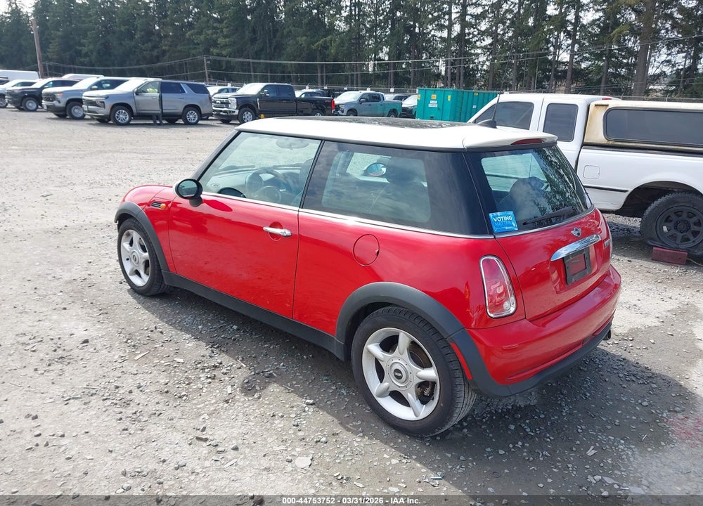 2006 MINI COOPER VIN: WMWRC33596TK72199