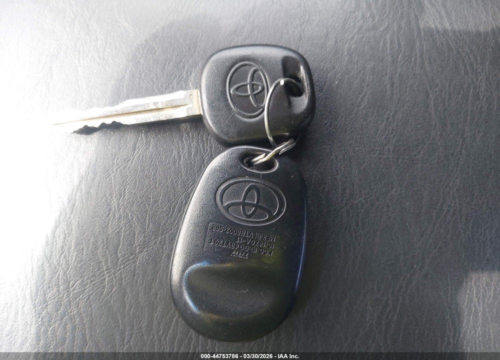 2004 TOYOTA CAMRY SOLARA SE SPORT VIN: 4T1CE38P24U862163