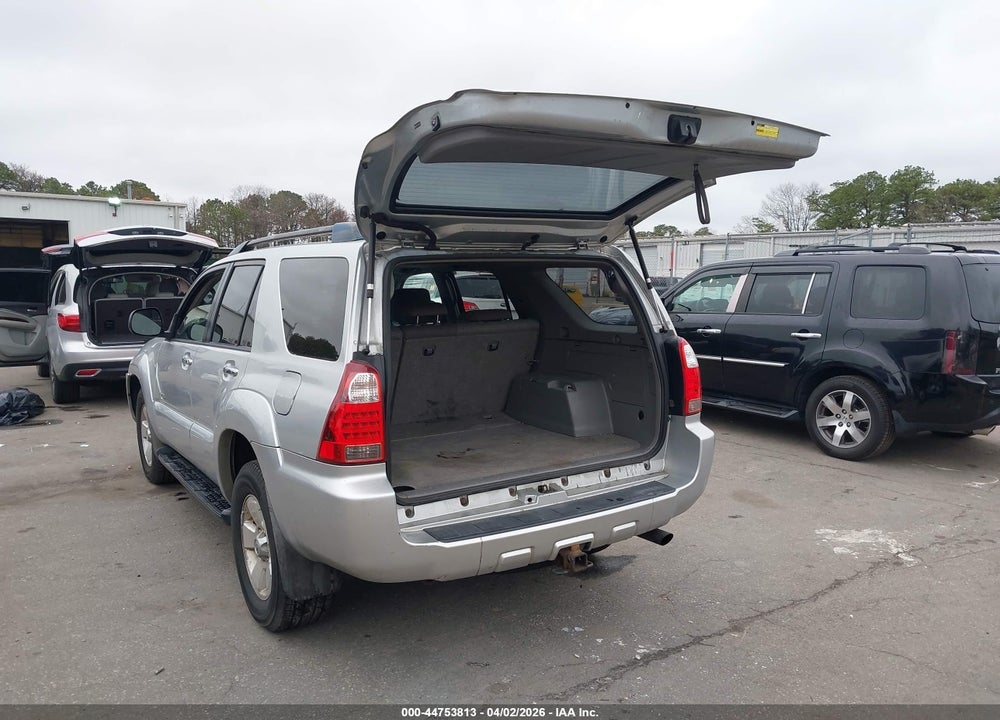 2007 TOYOTA 4RUNNER SR5 V6 VIN: JTEBU14R778084370